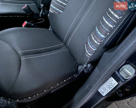 Чорний Сітроен С1, об'ємом двигуна 1 л та пробігом 158 тис. км за 5700 $, фото 22 на Automoto.ua