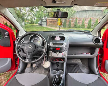 Червоний Сітроен С1, об'ємом двигуна 1 л та пробігом 164 тис. км за 4150 $, фото 7 на Automoto.ua