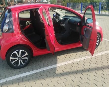 Червоний Сітроен С1, об'ємом двигуна 1 л та пробігом 200 тис. км за 3500 $, фото 4 на Automoto.ua