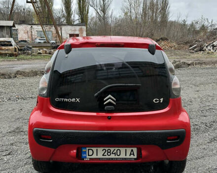 Красный Ситроен С1, объемом двигателя 1 л и пробегом 127 тыс. км за 2950 $, фото 9 на Automoto.ua