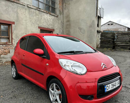 Красный Ситроен С1, объемом двигателя 1 л и пробегом 127 тыс. км за 2950 $, фото 2 на Automoto.ua