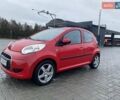 Красный Ситроен С1, объемом двигателя 1 л и пробегом 150 тыс. км за 4850 $, фото 1 на Automoto.ua