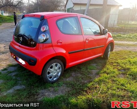 Красный Ситроен С1, объемом двигателя 1 л и пробегом 220 тыс. км за 4100 $, фото 5 на Automoto.ua