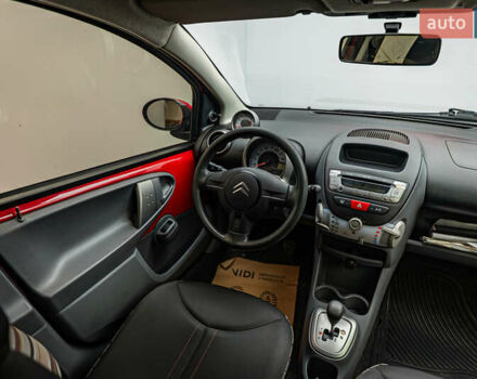 Червоний Сітроен С1, об'ємом двигуна 1 л та пробігом 113 тис. км за 6668 $, фото 10 на Automoto.ua