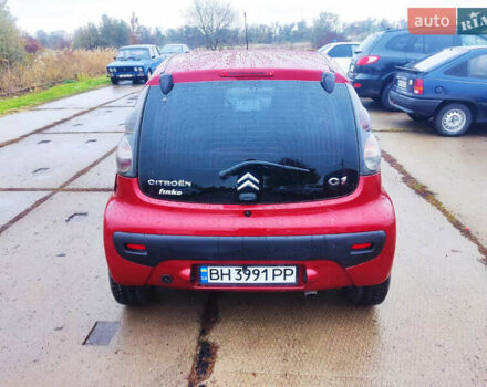 Червоний Сітроен С1, об'ємом двигуна 1 л та пробігом 285 тис. км за 4000 $, фото 5 на Automoto.ua