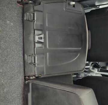 Червоний Сітроен С1, об'ємом двигуна 1 л та пробігом 157 тис. км за 4150 $, фото 20 на Automoto.ua