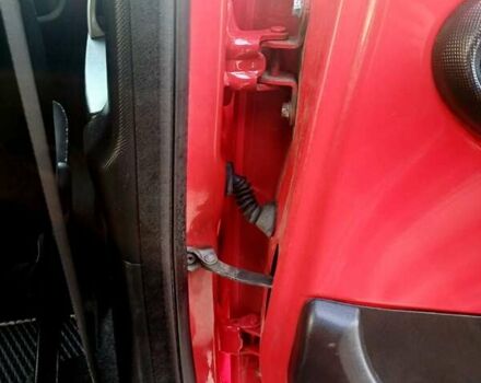 Красный Ситроен С1, объемом двигателя 1 л и пробегом 111 тыс. км за 6350 $, фото 97 на Automoto.ua