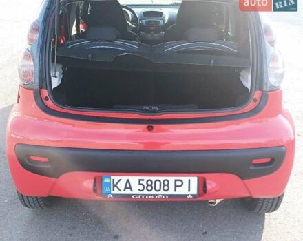 Красный Ситроен С1, объемом двигателя 1 л и пробегом 111 тыс. км за 6350 $, фото 18 на Automoto.ua