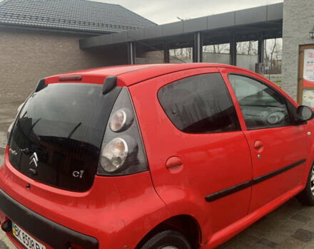 Красный Ситроен С1, объемом двигателя 1 л и пробегом 196 тыс. км за 4000 $, фото 2 на Automoto.ua