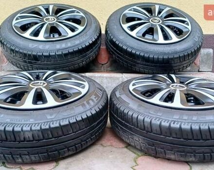 Красный Ситроен С1, объемом двигателя 1 л и пробегом 111 тыс. км за 6350 $, фото 48 на Automoto.ua