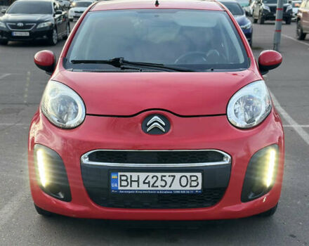 Червоний Сітроен С1, об'ємом двигуна 0.9 л та пробігом 148 тис. км за 5200 $, фото 1 на Automoto.ua
