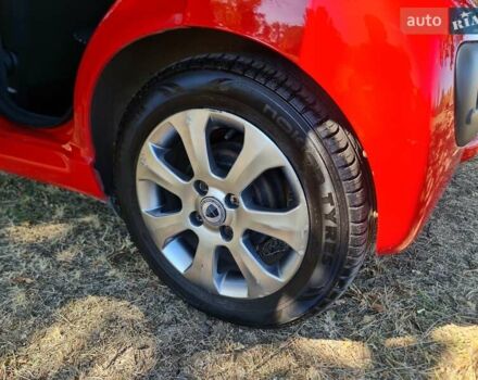 Ситроен С1 2013 в Днепре (Днепропетровске) на Automoto.ua Красный Ситроен С1, объемом двигателя 1 л и пробегом 150 тыс. км за 6300 $, фото 16 на Automoto.ua