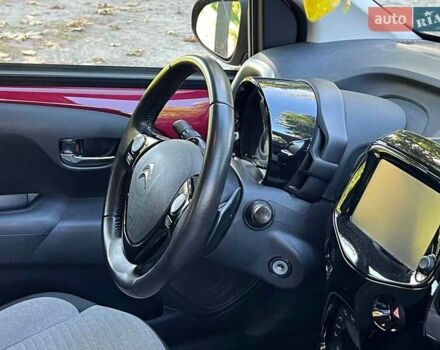 Ситроен С1 2018 в Киеве на Automoto.ua Красный Ситроен С1, объемом двигателя 1 л и пробегом 26 тыс. км за 11990 $, фото 22 на Automoto.ua