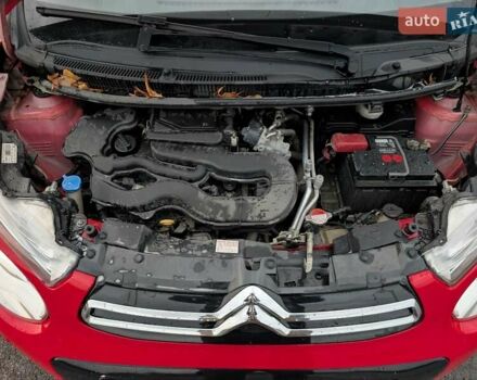 Красный Ситроен С1, объемом двигателя 1 л и пробегом 34 тыс. км за 7300 $, фото 12 на Automoto.ua