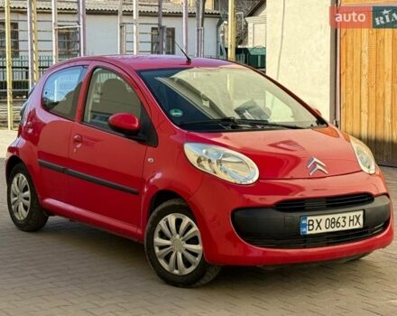Красный Ситроен С1, объемом двигателя 1 л и пробегом 185 тыс. км за 3450 $, фото 1 на Automoto.ua