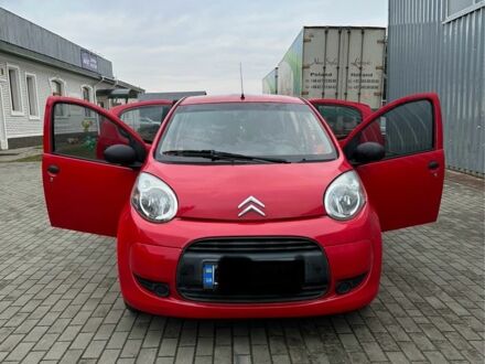 Красный Ситроен С1, объемом двигателя 0 л и пробегом 110 тыс. км за 4300 $, фото 1 на Automoto.ua