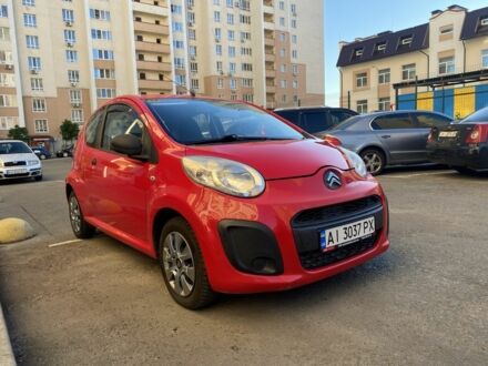 Красный Ситроен С1, объемом двигателя 1 л и пробегом 185 тыс. км за 4500 $, фото 1 на Automoto.ua