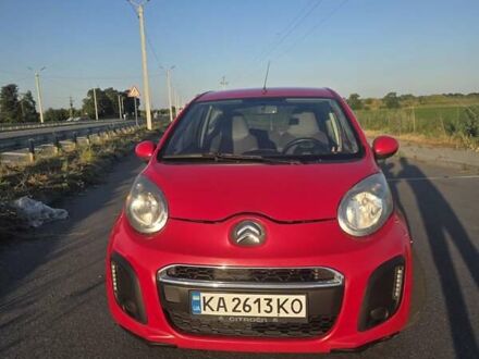 Ситроен С1 2013 в Староконстантинов на Automoto.ua Красный Ситроен С1, объемом двигателя 1 л и пробегом 168 тыс. км за 3400 $, фото 1 на Automoto.ua