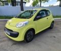 Желтый Ситроен С1, объемом двигателя 1 л и пробегом 250 тыс. км за 2700 $, фото 1 на Automoto.ua
