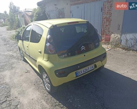 Желтый Ситроен С1, объемом двигателя 1 л и пробегом 150 тыс. км за 4350 $, фото 15 на Automoto.ua