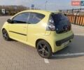 Желтый Ситроен С1, объемом двигателя 1 л и пробегом 144 тыс. км за 3550 $, фото 60 на Automoto.ua