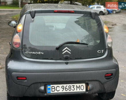 Серый Ситроен С1, объемом двигателя 1 л и пробегом 97 тыс. км за 4550 $, фото 2 на Automoto.ua