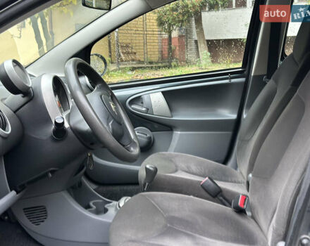 Серый Ситроен С1, объемом двигателя 1 л и пробегом 97 тыс. км за 4550 $, фото 7 на Automoto.ua