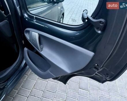 Сірий Сітроен С1, об'ємом двигуна 1 л та пробігом 189 тис. км за 3999 $, фото 46 на Automoto.ua