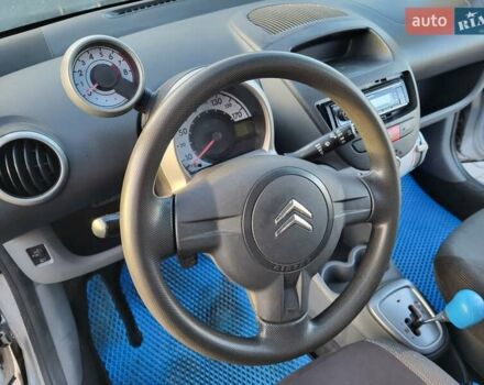 Серый Ситроен С1, объемом двигателя 1 л и пробегом 192 тыс. км за 4200 $, фото 26 на Automoto.ua