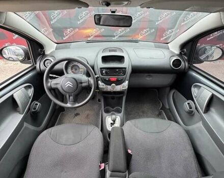Серый Ситроен С1, объемом двигателя 1 л и пробегом 200 тыс. км за 4300 $, фото 13 на Automoto.ua