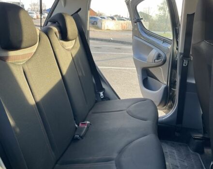 Серый Ситроен С1, объемом двигателя 1 л и пробегом 130 тыс. км за 6500 $, фото 5 на Automoto.ua