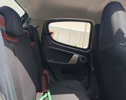 Серый Ситроен С1, объемом двигателя 1 л и пробегом 203 тыс. км за 4500 $, фото 6 на Automoto.ua