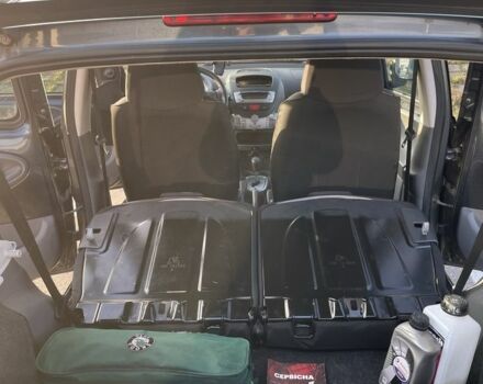 Серый Ситроен С1, объемом двигателя 1 л и пробегом 130 тыс. км за 6500 $, фото 10 на Automoto.ua