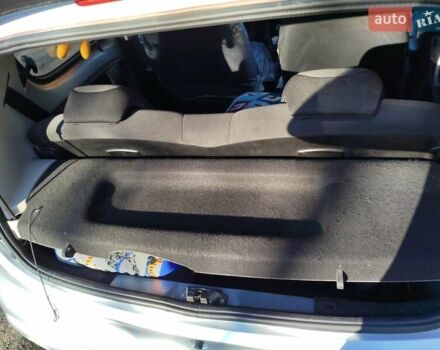 Серый Ситроен С1, объемом двигателя 1 л и пробегом 116 тыс. км за 5300 $, фото 18 на Automoto.ua