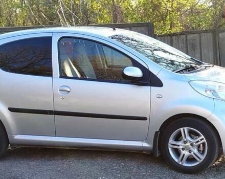 Серый Ситроен С1, объемом двигателя 1 л и пробегом 116 тыс. км за 5300 $, фото 6 на Automoto.ua