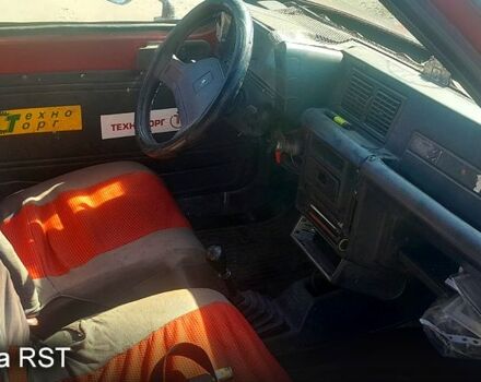 Красный Ситроен С15, объемом двигателя 1.9 л и пробегом 300 тыс. км за 900 $, фото 6 на Automoto.ua