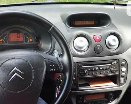 Черный Ситроен С2, объемом двигателя 1.4 л и пробегом 254 тыс. км за 5000 $, фото 17 на Automoto.ua