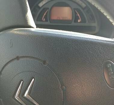 Ситроен С2 2005 в Ильинцах на Automoto.ua Черный Ситроен С2, объемом двигателя 1.4 л и пробегом 240 тыс. км за 3100 $, фото 5 на Automoto.ua