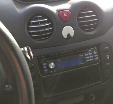 Ситроен С2 2005 в Ильинцах на Automoto.ua Черный Ситроен С2, объемом двигателя 1.4 л и пробегом 240 тыс. км за 3100 $, фото 4 на Automoto.ua