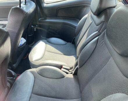 Красный Ситроен С2, объемом двигателя 1.4 л и пробегом 225 тыс. км за 3800 $, фото 5 на Automoto.ua