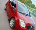 Красный Ситроен С2, объемом двигателя 1.4 л и пробегом 127 тыс. км за 3500 $, фото 1 на Automoto.ua