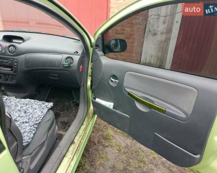 Зелений Сітроен С2, об'ємом двигуна 1.4 л та пробігом 190 тис. км за 3300 $, фото 7 на Automoto.ua