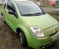 Зеленый Ситроен С2, объемом двигателя 1.4 л и пробегом 190 тыс. км за 3300 $, фото 2 на Automoto.ua