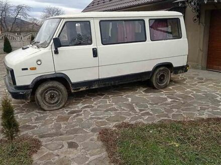 Ситроен С25 пасс. 1991 в Ивано-Франковске на Automoto.ua Белый Ситроен С25 пасс., объемом двигателя 0 л и пробегом 200 тыс. км за 699 $, фото 1 на Automoto.ua