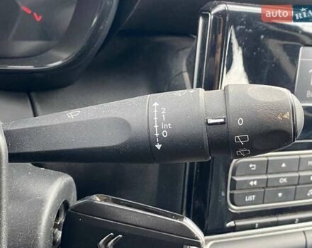 Белый Ситроен C3 Aircross, объемом двигателя 1.2 л и пробегом 87 тыс. км за 10990 $, фото 21 на Automoto.ua