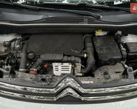 Білий Сітроен C3 Aircross, об'ємом двигуна 1.2 л та пробігом 109 тис. км за 13800 $, фото 14 на Automoto.ua