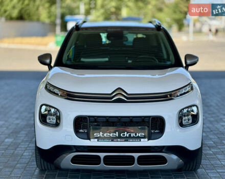 Белый Ситроен C3 Aircross, объемом двигателя 1.2 л и пробегом 77 тыс. км за 17699 $, фото 1 на Automoto.ua