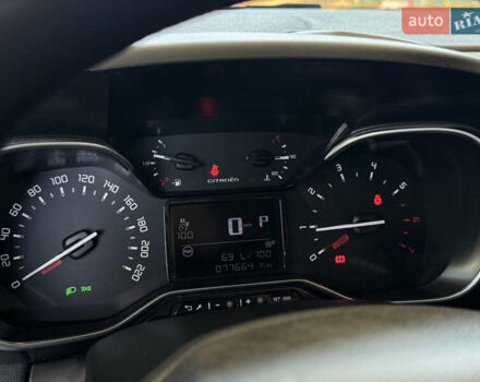 Білий Сітроен C3 Aircross, об'ємом двигуна 1.2 л та пробігом 77 тис. км за 16999 $, фото 7 на Automoto.ua