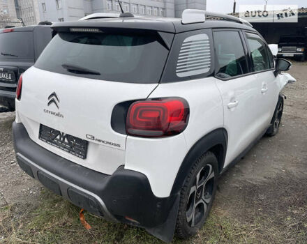 Белый Ситроен C3 Aircross, объемом двигателя 1.5 л и пробегом 60 тыс. км за 13333 $, фото 1 на Automoto.ua