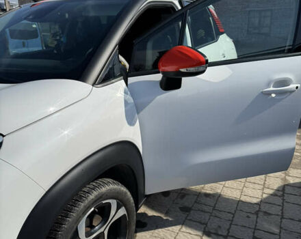 Белый Ситроен C3 Aircross, объемом двигателя 1.2 л и пробегом 120 тыс. км за 18300 $, фото 4 на Automoto.ua